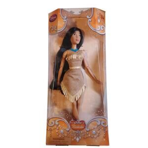 2014 Disney Store Classic Pocahontas Doll
